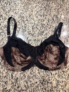 Lilyette 38G Lace Bra Black Leopard Print Full Coverage Underwire